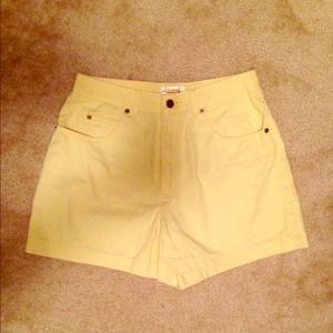 ⭕️👊HOLDING👊⭕️ @aidenpoops!