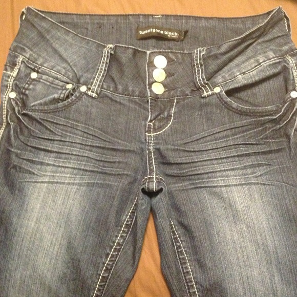 Twentyone Black Jeans