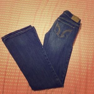 Trade with @chelssnicolee