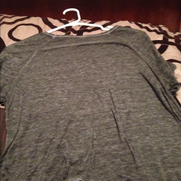 Women's shirt - Picture 4 of 4