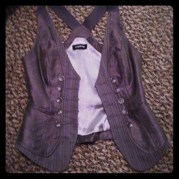 Bebe vest - Picture 1 of 3
