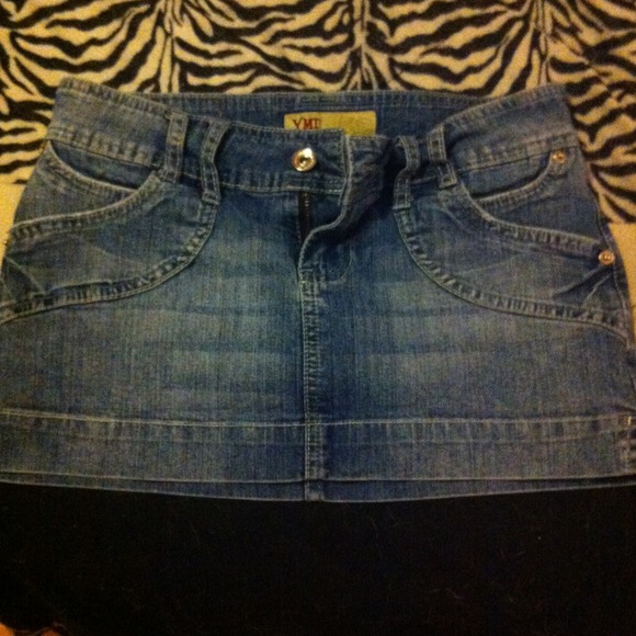 💗Sold in a Bundle! 💗Skirt