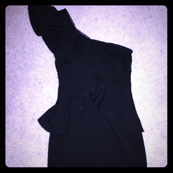 Beautiful Black Tobi Dress!