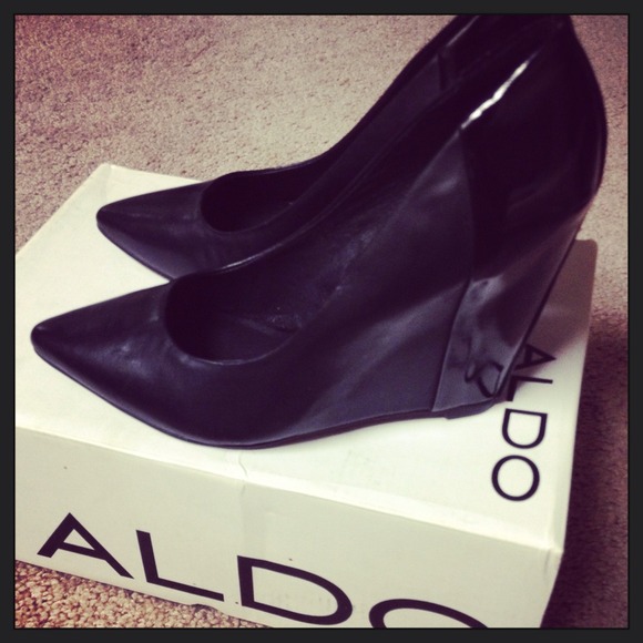 Aldo Black Wedge