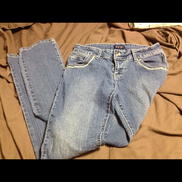 OTB (Macy's Brand) Skinny jeans - Picture 1 of 3