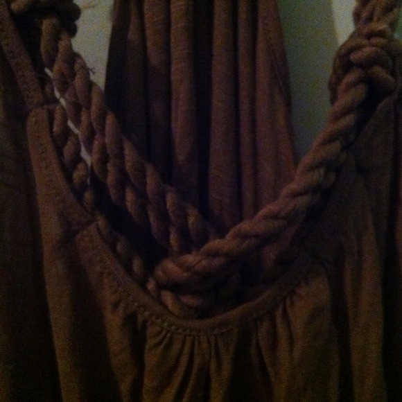 Cute brown top - Picture 2 of 3