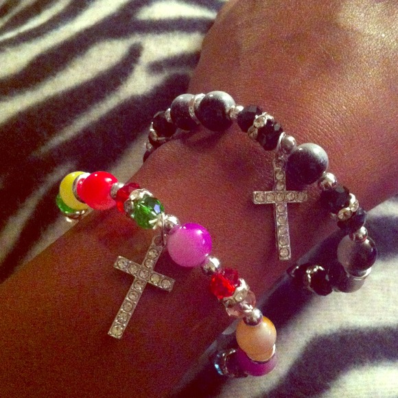 Cute heart bracelets