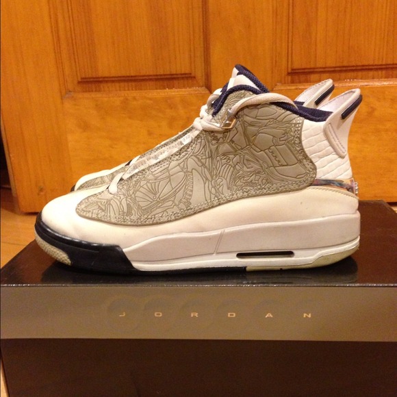 Jordan Dub Zero sz. 5 - Picture 1 of 3