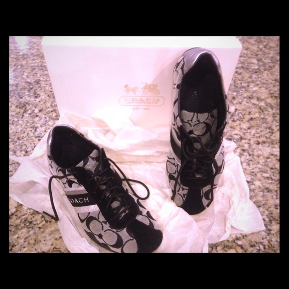 REDUCED!! From $50 AUTHENTIC COACH Women's Sneaker