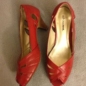 Sexy casual low red heels