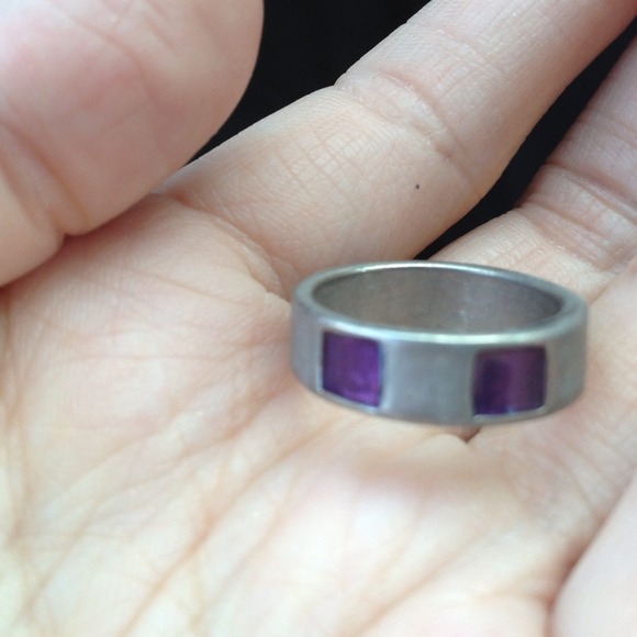 Simple ring with purple square. Size 6 - Picture 2 of 3