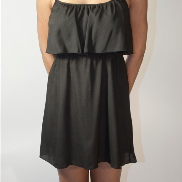 -NEW- Little black dress