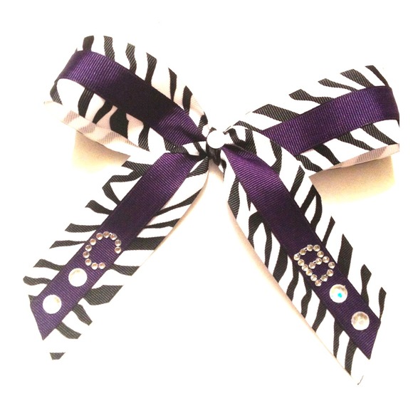 🎀 Cheer bows 🎀