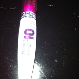 Maybelline  lip stain # 110