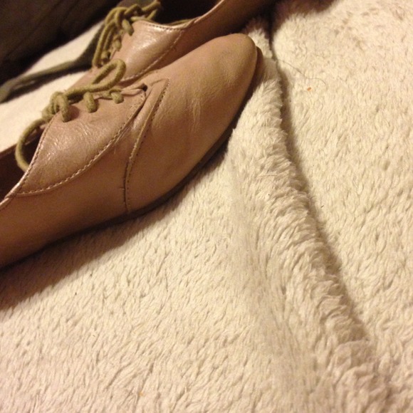 Steve Madden Oxford flats! - Picture 2 of 2