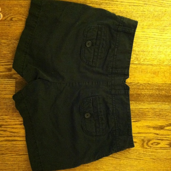 Black Ann Taylor loft shorts - Picture 3 of 3