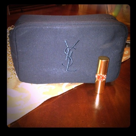Yves Saint Laurent Accessories - ❌RSVD❌for @mariekai.  YSL - cosmetic bag