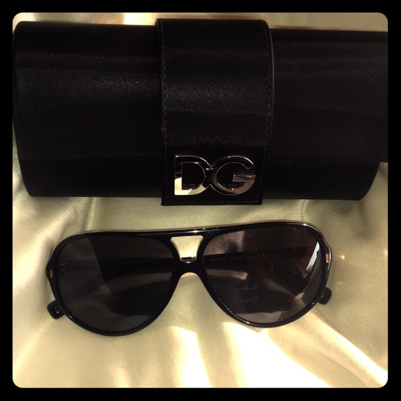 D&G Accessories - Authentic D&G aviator/pilot style.