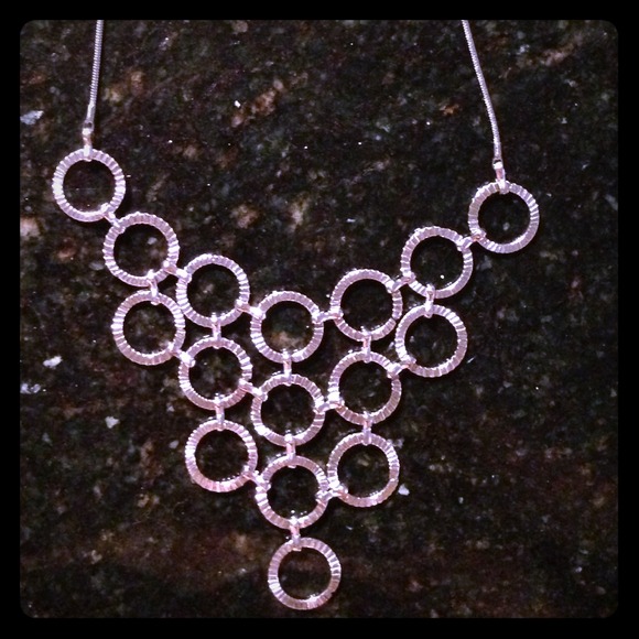 Bib necklace