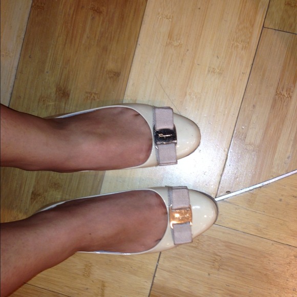 Salvatore ferragamo flats