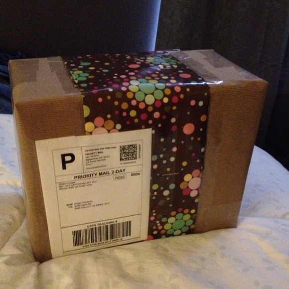 📦Meet Your Seller! - Picture 4 of 4