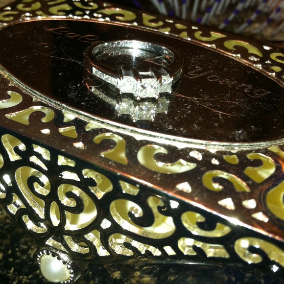 Contemplating selling this ring SOLD SOLD