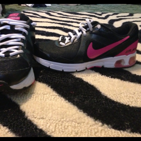 Nike Air women's shoes - Picture 1 of 1