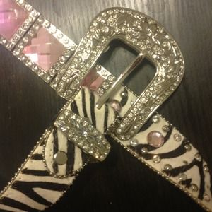 Mint Condition Zebra & Pink Bling Belt