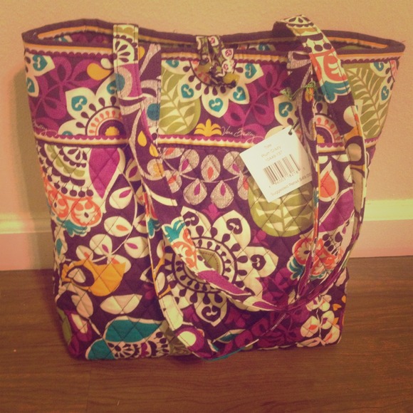 Brand New Vera Bradley Tote in Plum Crazy