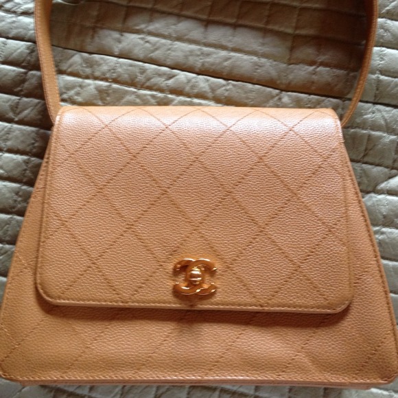 Not sure selling or not selling :) ! authentic !