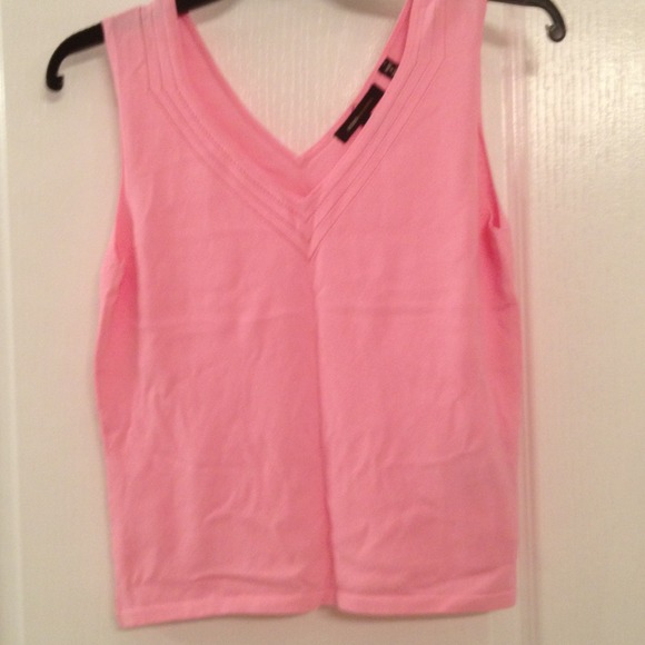 BCBG sweater