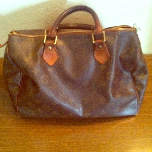Authentic Vintage LV Speedy 30
