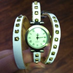 Wrap watch!