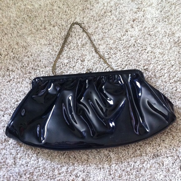 Shiny Clutch