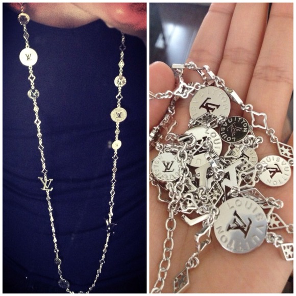 Louis Vuitton chain necklace