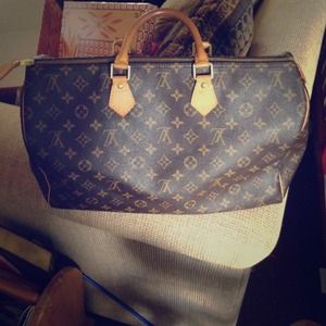 💯% Authentic Louis Vuitton Speedy 40