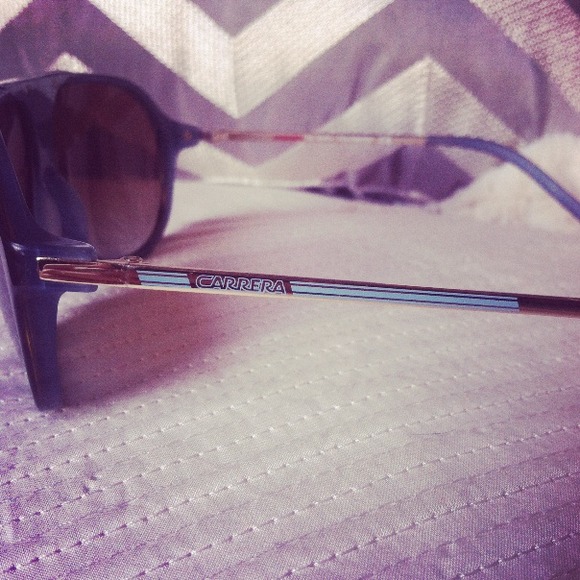 Authentic Carrera Aviator Sunglasses *Polarized* - Picture 3 of 4