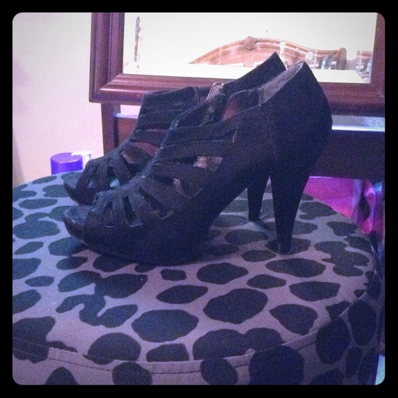 Black heels