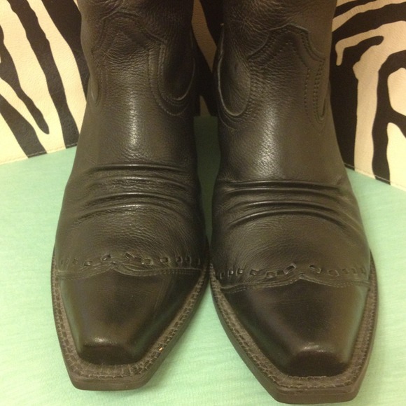 💥Black Ariat Boots, comfortable🐴 - Picture 2 of 4