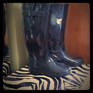 Aldo Rainboots