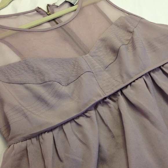 Forever 21  lavender top Sz M - Picture 4 of 4