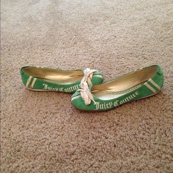 🚫Sold🚫 Juicy Couture green flats - Picture 2 of 4