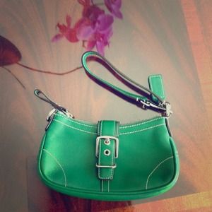 Coach green clutch bag like new