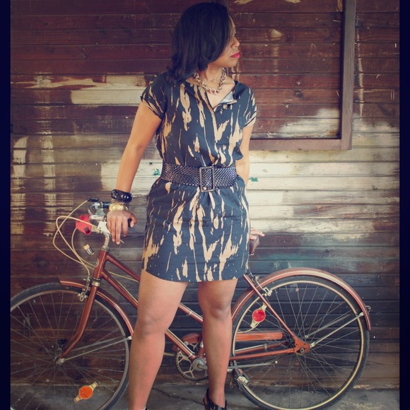 Old Navy Black & Gold Tunic/Dress