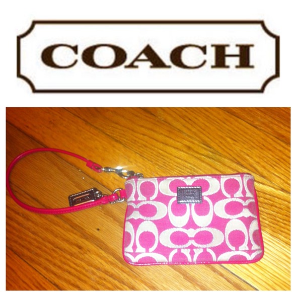 🚫Bundled🚫COACH Wristlet