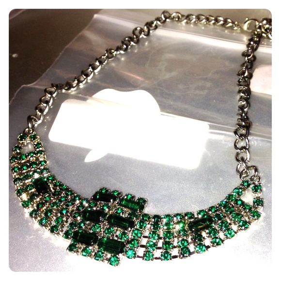 Broadway Collar Necklace