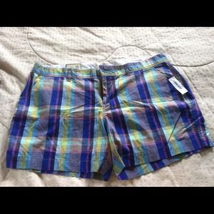 Plaid women's shorts