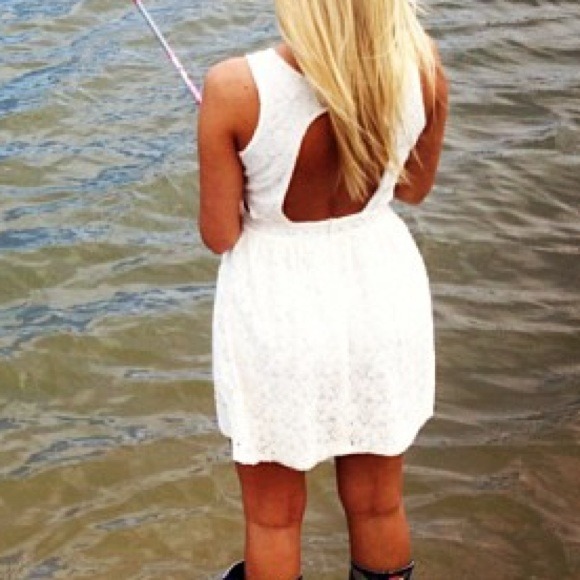 White lace sundress - Picture 2 of 2