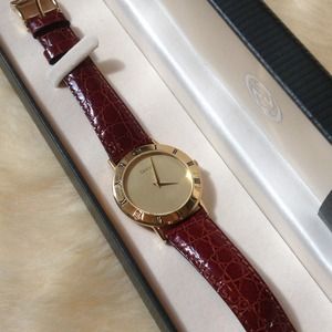 100%Authentic vintage Gucci watch