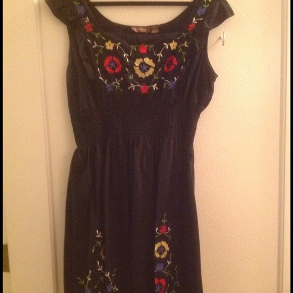 ** SOLD ** Señorita Dress